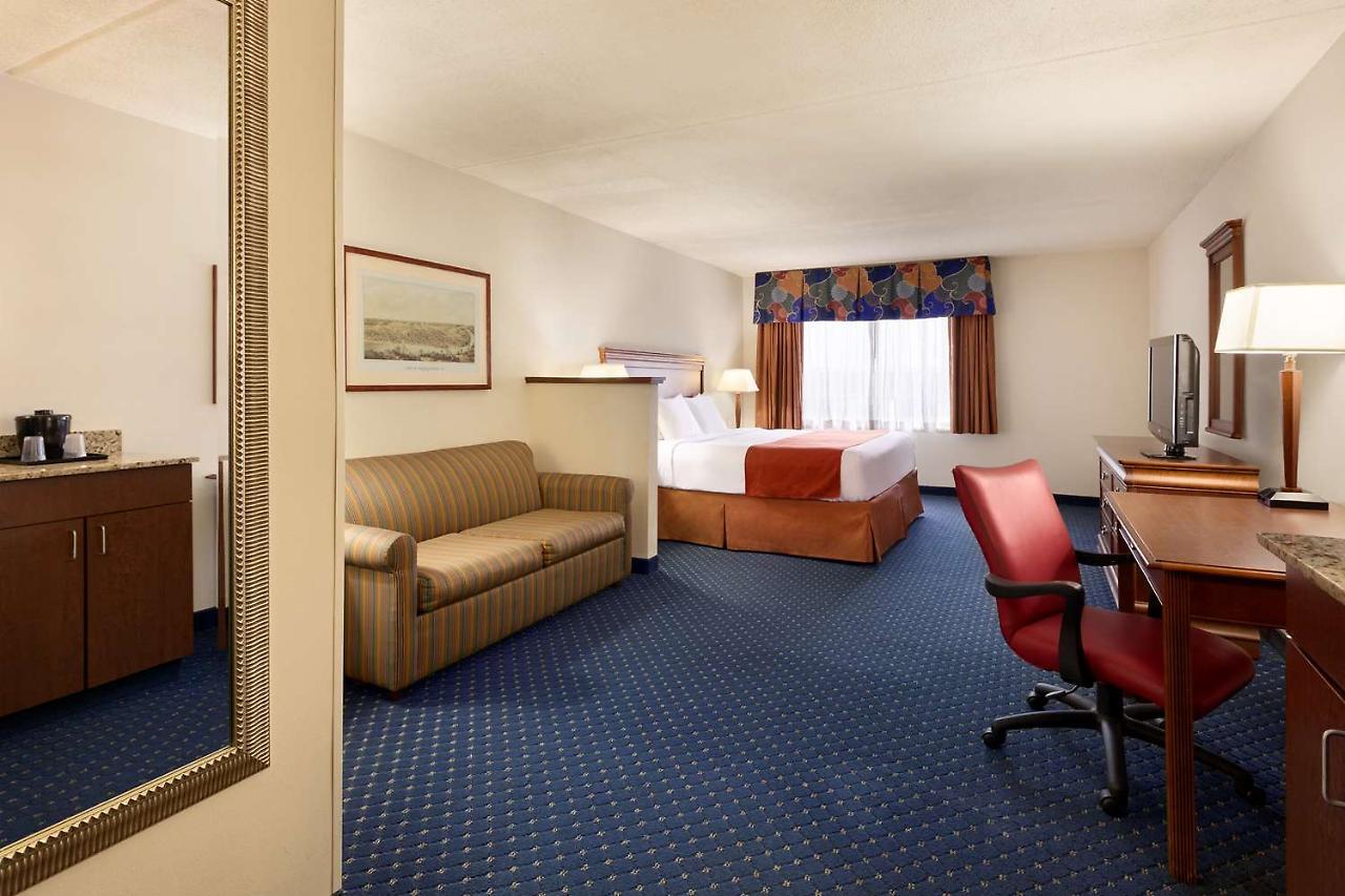 Country Inn & Suites By Radisson, Fredericksburg South I-95 , Va Kültér fotó